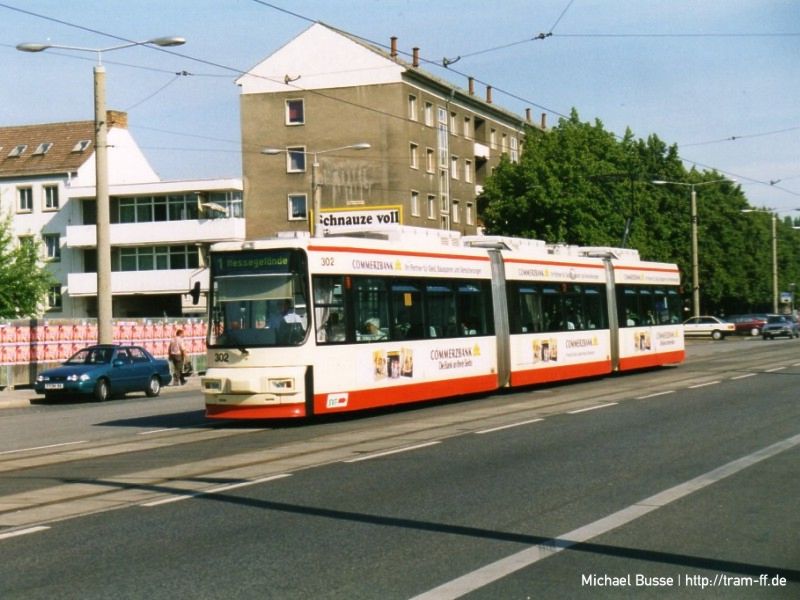 GT6M-Tw 302 auf der Karl-Marx-Straße