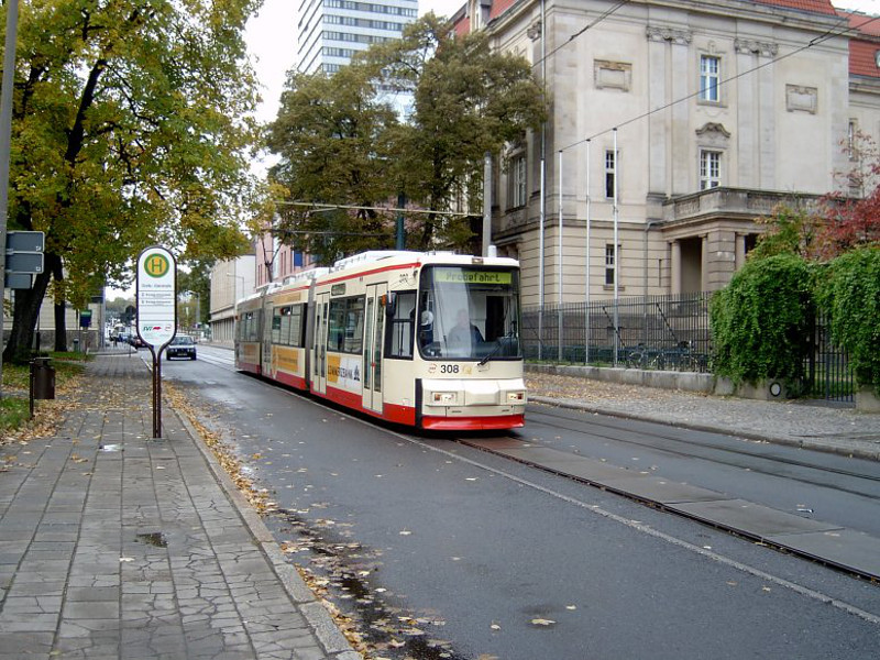 GT6M 308 in der Logenstraße